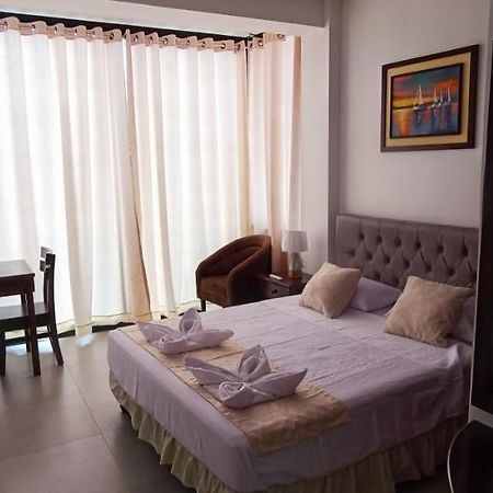 Mantarraya Bed & Breakfast Puerto Baquerizo Moreno Exterior photo