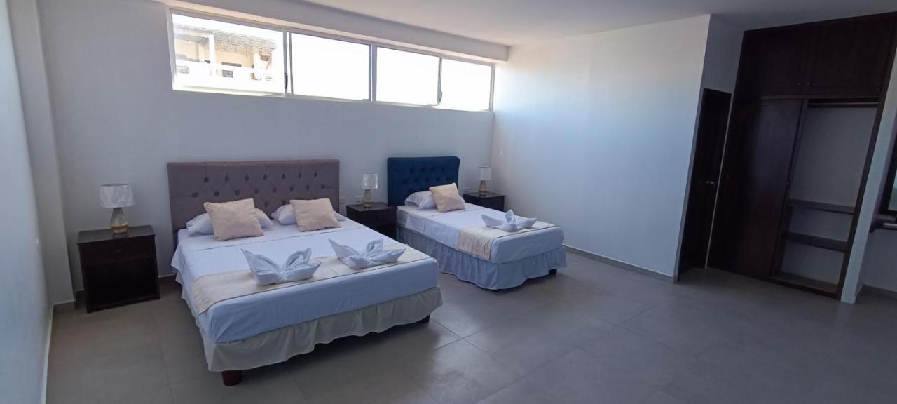 Mantarraya Bed & Breakfast Puerto Baquerizo Moreno Exterior photo